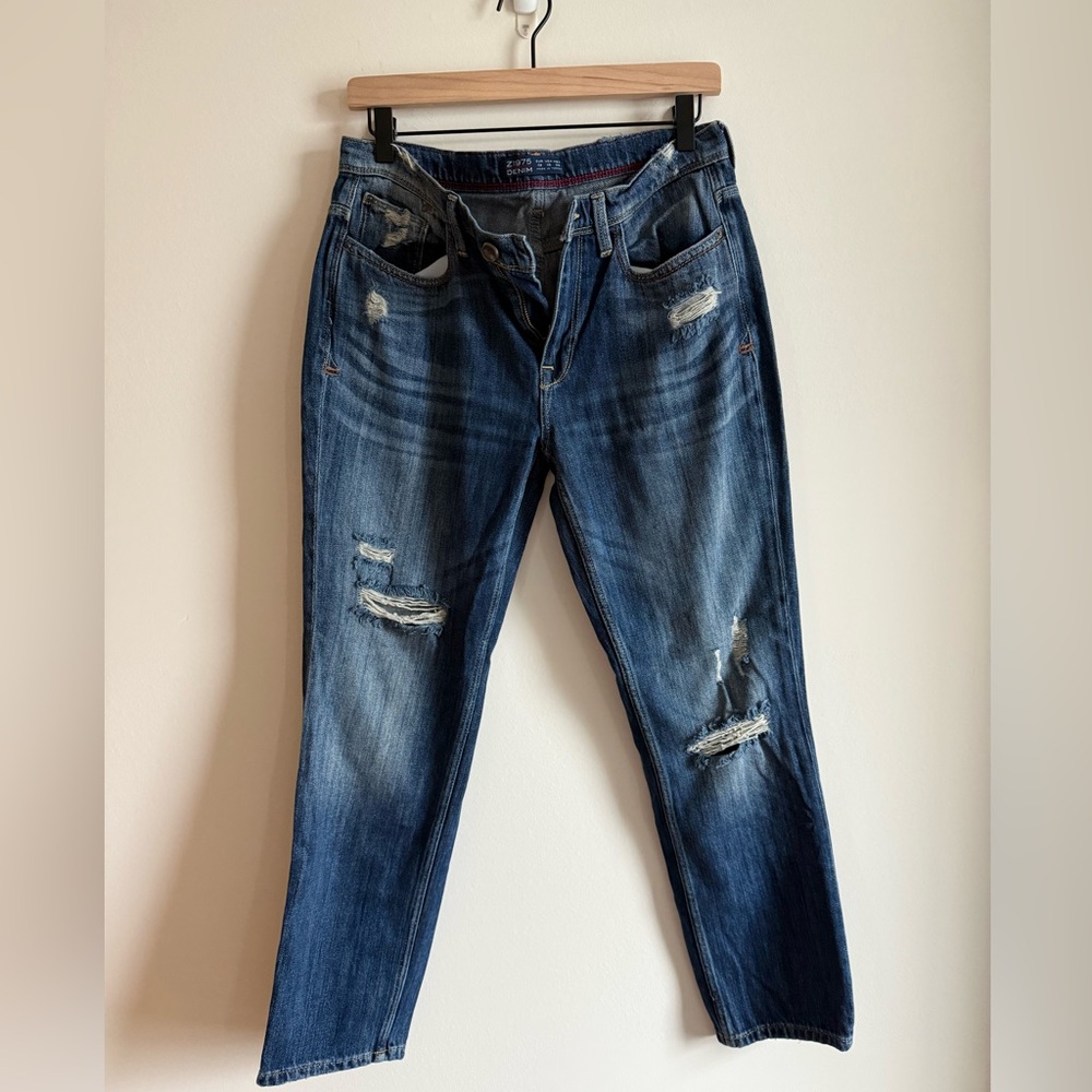 ZARA Distressed Blue Jeans